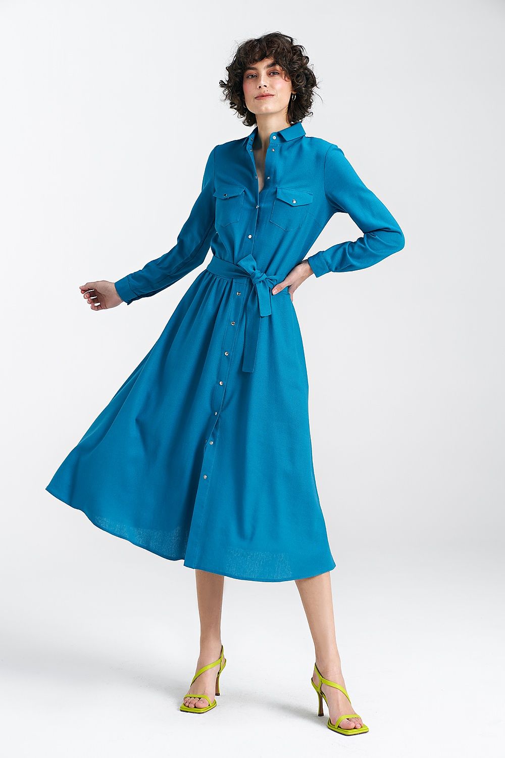 Dagskjole Nife til dame fra MS StyleHaven, laget av Viskose; Lin; Bomull, farge Marineblå, størrelse 44, med long ermer, perfekt til casual; dress
