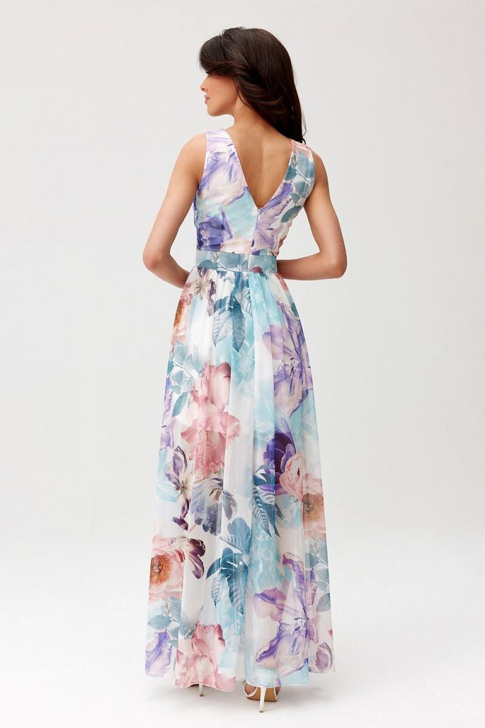 Elegant maxikjole i chiffon med åpen rygg - Roco Fashion fra MS StyleHaven, størrelse 40, med sleeveless, bukselengde long, kjolelengde maxi, kjolestil flared; sheath