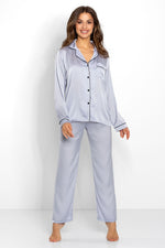 Pyjamas Momenti Per Me til dame fra MS StyleHaven, laget av Sateng, farge Blå, størrelse L, med long ermer, perfekt til casual; dress