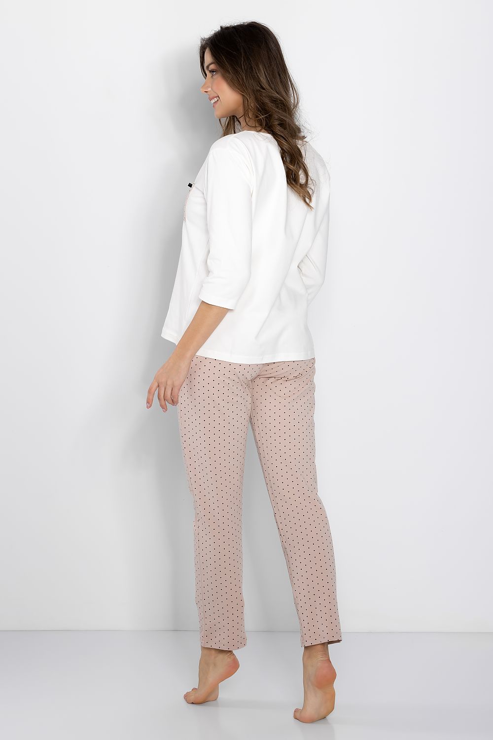 Pyjamas Momenti Per Me til dame fra MS StyleHaven, laget av Bomull; Elastan-1, farge Rosa, størrelse M, med sleeveless ermer, perfekt til casual; dress