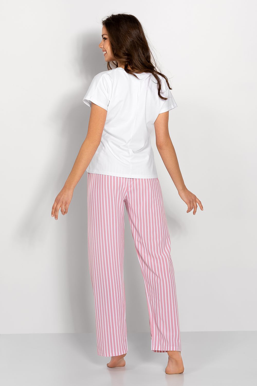 Pyjamas Momenti Per Me til dame fra MS StyleHaven, laget av Bomull, farge Hvit, størrelse M, med long ermer, perfekt til casual; dress