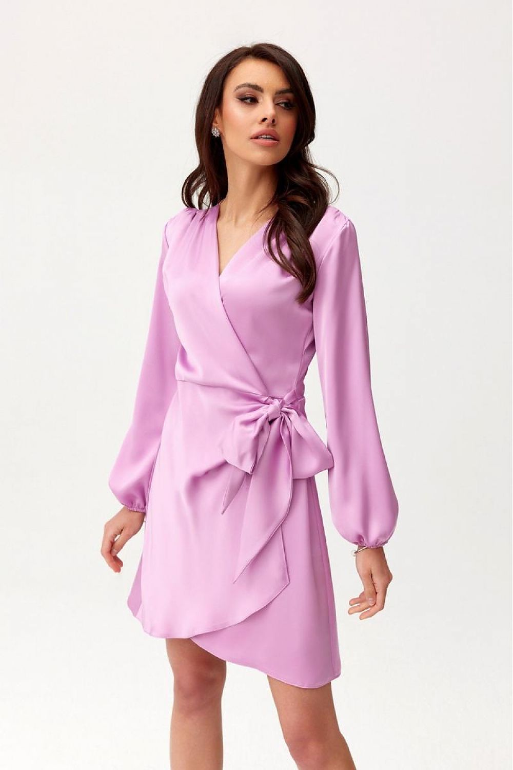 Catlin – sateng Minikjole av Roco Fashion fra MS StyleHaven, størrelse 38, med long, bukselengde long, kjolelengde mini, kjolestil wrap; a-line