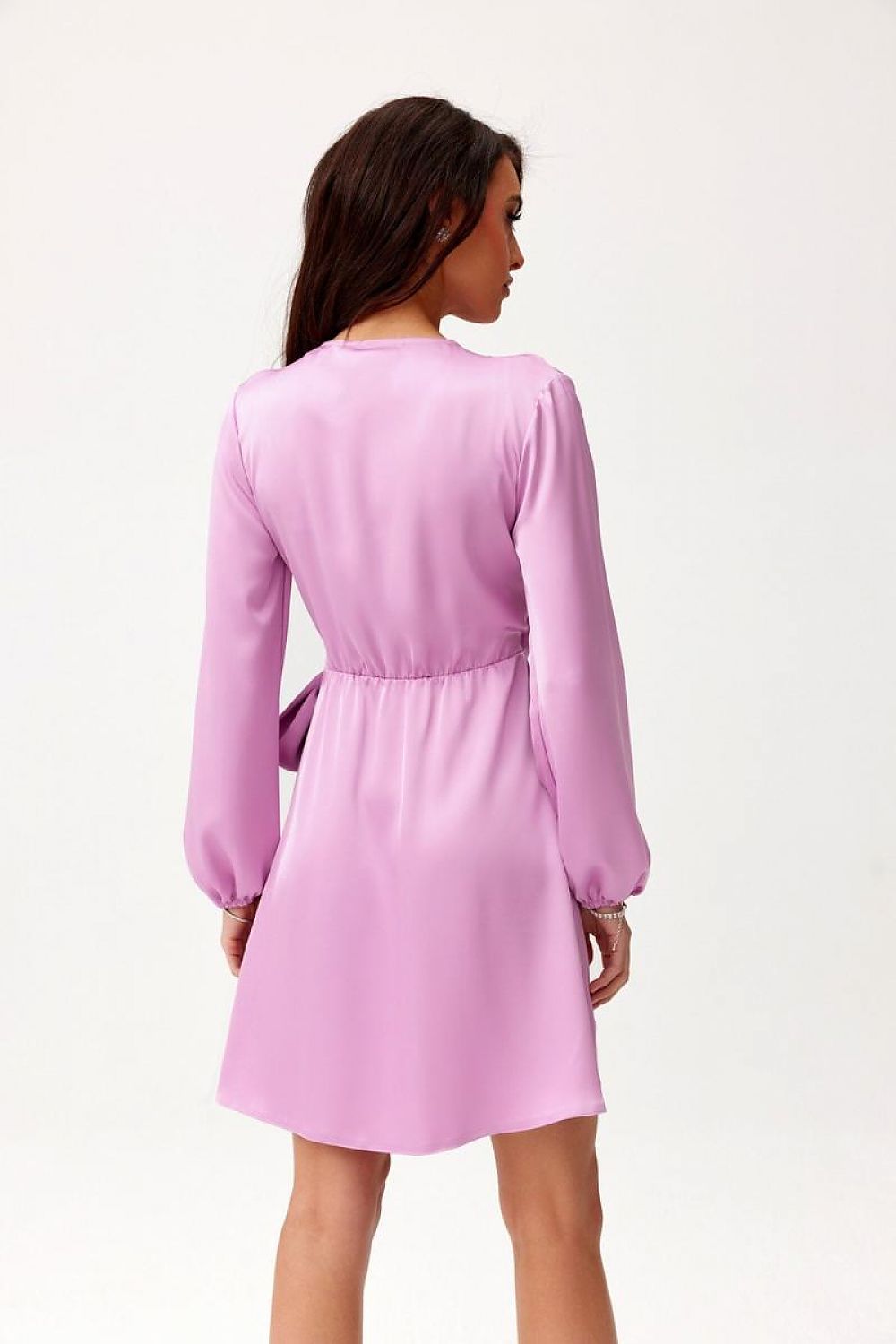 Catlin – sateng Minikjole av Roco Fashion fra MS StyleHaven, størrelse 40, med long, bukselengde long, kjolelengde mini, kjolestil wrap; a-line