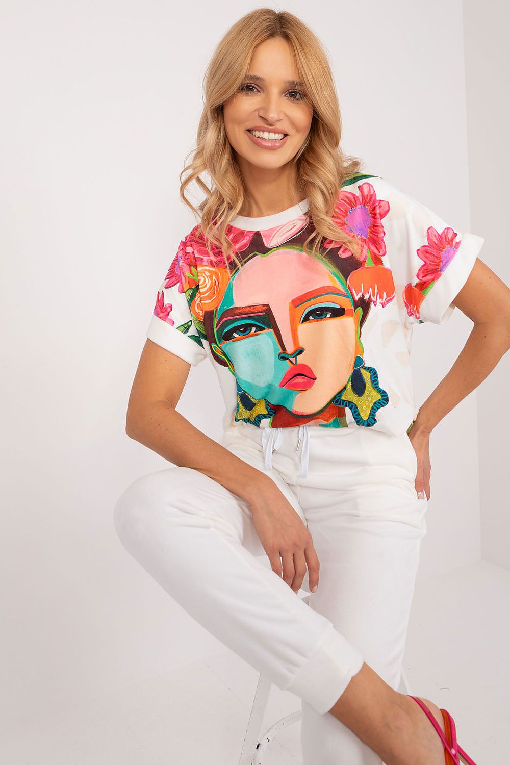 Oppdag vårt utvalg av stilfulle  Sett Rue Paris til dame i ulike størrelser og kvalitetsmaterialer – perfekte til jobb, fritid og alle dager. Rask levering og gode priser hos MS Stylehaven. se mer!