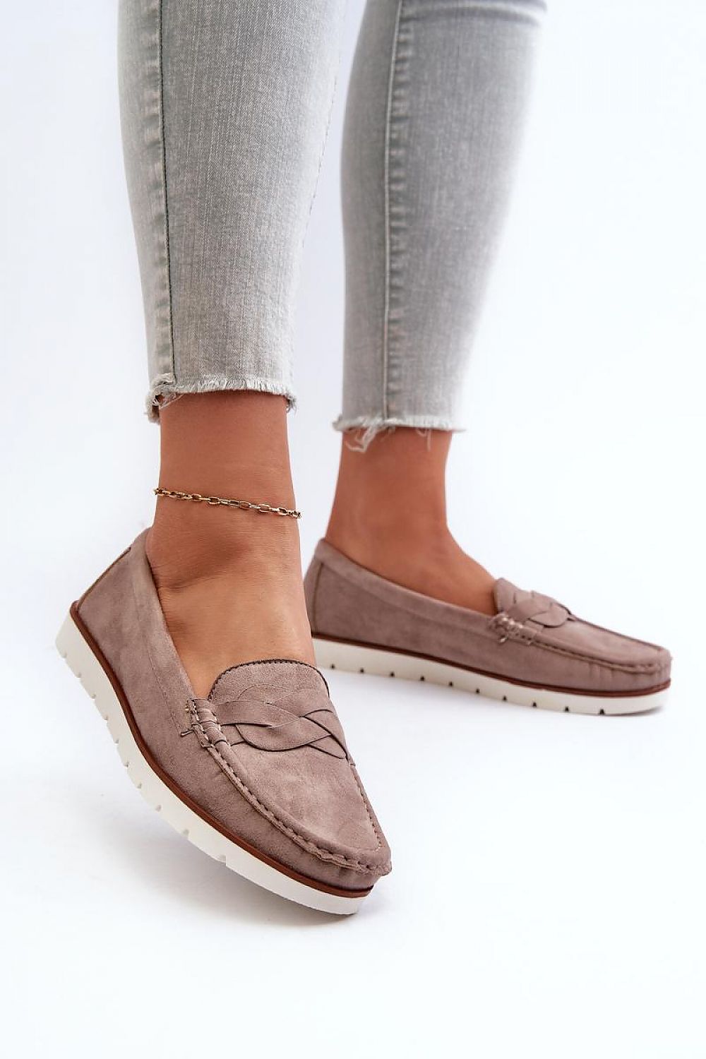 Mocassin Step in Style til dame fra MS StyleHaven, laget av polyester, med detaljer i faux-leather; rubber, farge beige, størrelse 37, med 45720 ermer, hælhøyde low, skostørrelse 37; 38; 39; 40; 41, perfekt til casual; dress