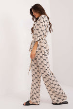 Lakerta Casual skjorte og bukser i bomull til dame fra MS StyleHaven, laget av Bomull, farge beige 2, størrelse S/M, med short ermer, perfekt til casual; dress