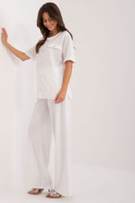 Lakerta damesett med bluse og bukser med knytemidje til dame fra MS StyleHaven, laget av Bomull; Elastan-1, farge Hvit, størrelse S/M, med long ermer, perfekt til casual; dress