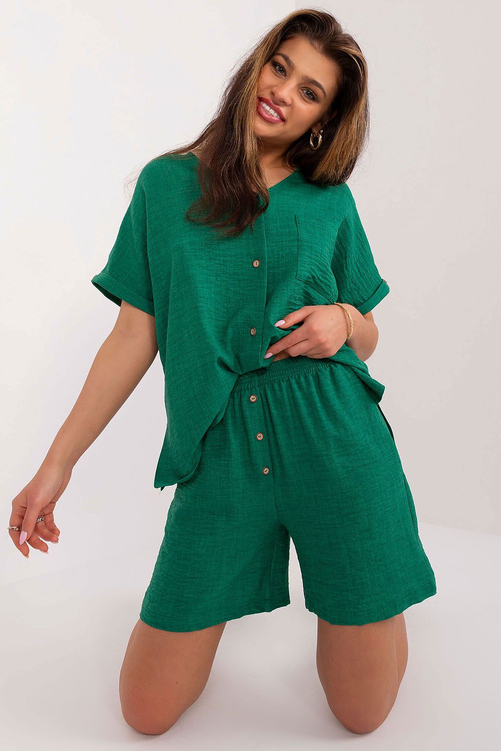 Lakerta todelt sett med skjorte og shorts til dame fra MS StyleHaven, laget av Bomull; polyester, farge Svart, størrelse S/M, med long ermer, perfekt til casual; dress
