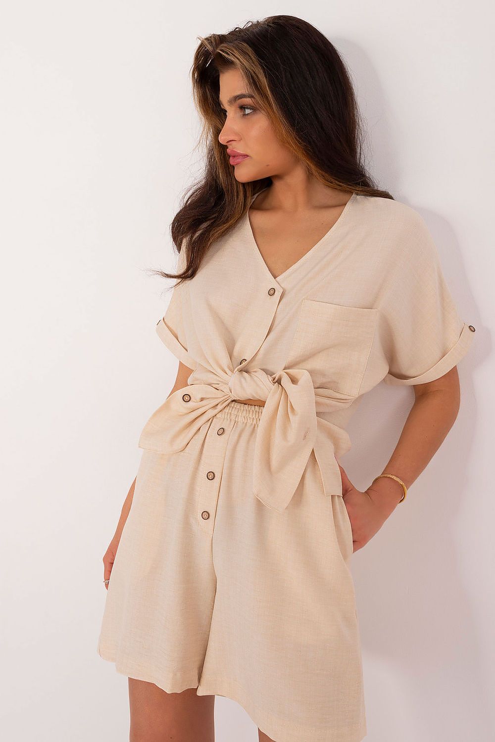 Lakerta todelt sett med skjorte og shorts til dame fra MS StyleHaven, laget av Bomull; polyester, farge beige, størrelse S/M, med long ermer, perfekt til casual; dress
