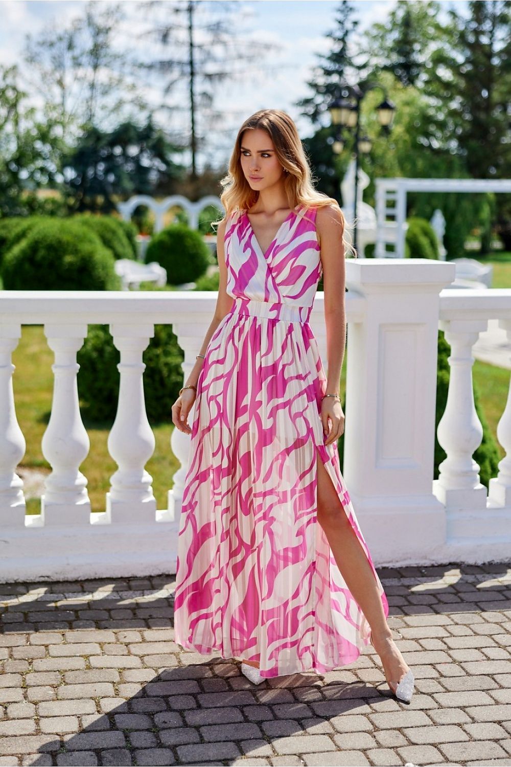 Lorena – maxikjole i chiffon fra Roco Fashion fra MS StyleHaven, størrelse 34, med sleeveless, bukselengde long, kjolelengde maxi, kjolestil sheath