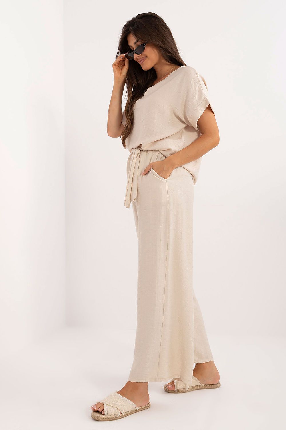 Oppdag vårt utvalg av stilfulle  Sett Italia Moda til dame i ulike størrelser og kvalitetsmaterialer – perfekte til jobb, fritid og alle dager. Rask levering og gode priser hos MS Stylehaven. se mer!