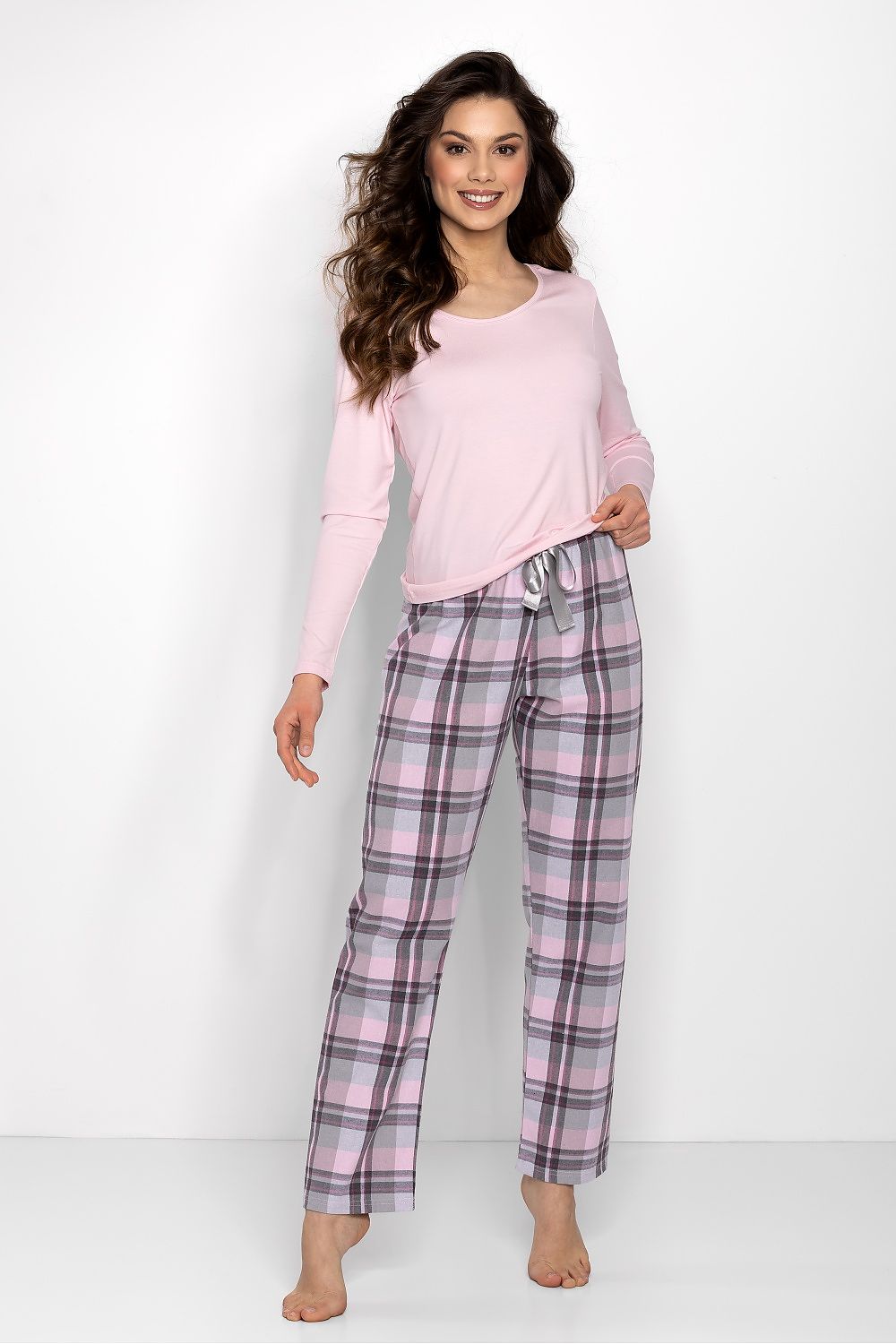 Pyjamas Momenti Per Me til dame fra MS StyleHaven, laget av Viskose; Bomull; Elastan-1, farge Rosa, størrelse s, med long ermer, perfekt til casual; dress