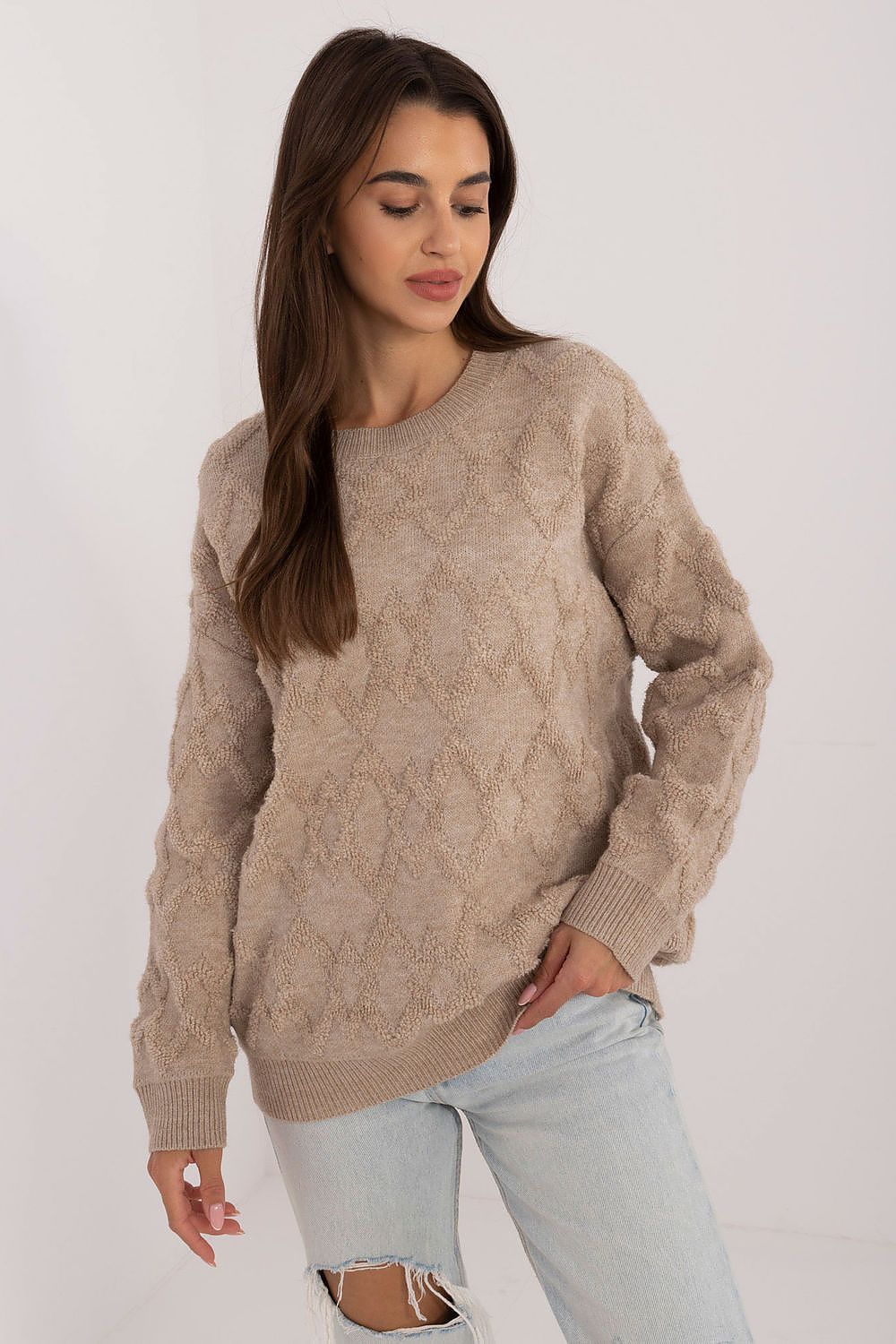 Oppdag vårt utvalg av stilfulle Beige Jumper - AT til dame i ulike størrelser og kvalitetsmaterialer – perfekte til jobb; fritid og alle dager. Rask levering og gode priser hos MS Stylehaven. se mer!