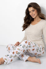 Pyjamas Momenti Per Me til dame fra MS StyleHaven, laget av Bomull; Elastan-1, farge beige, størrelse M, med long ermer, perfekt til casual; dress