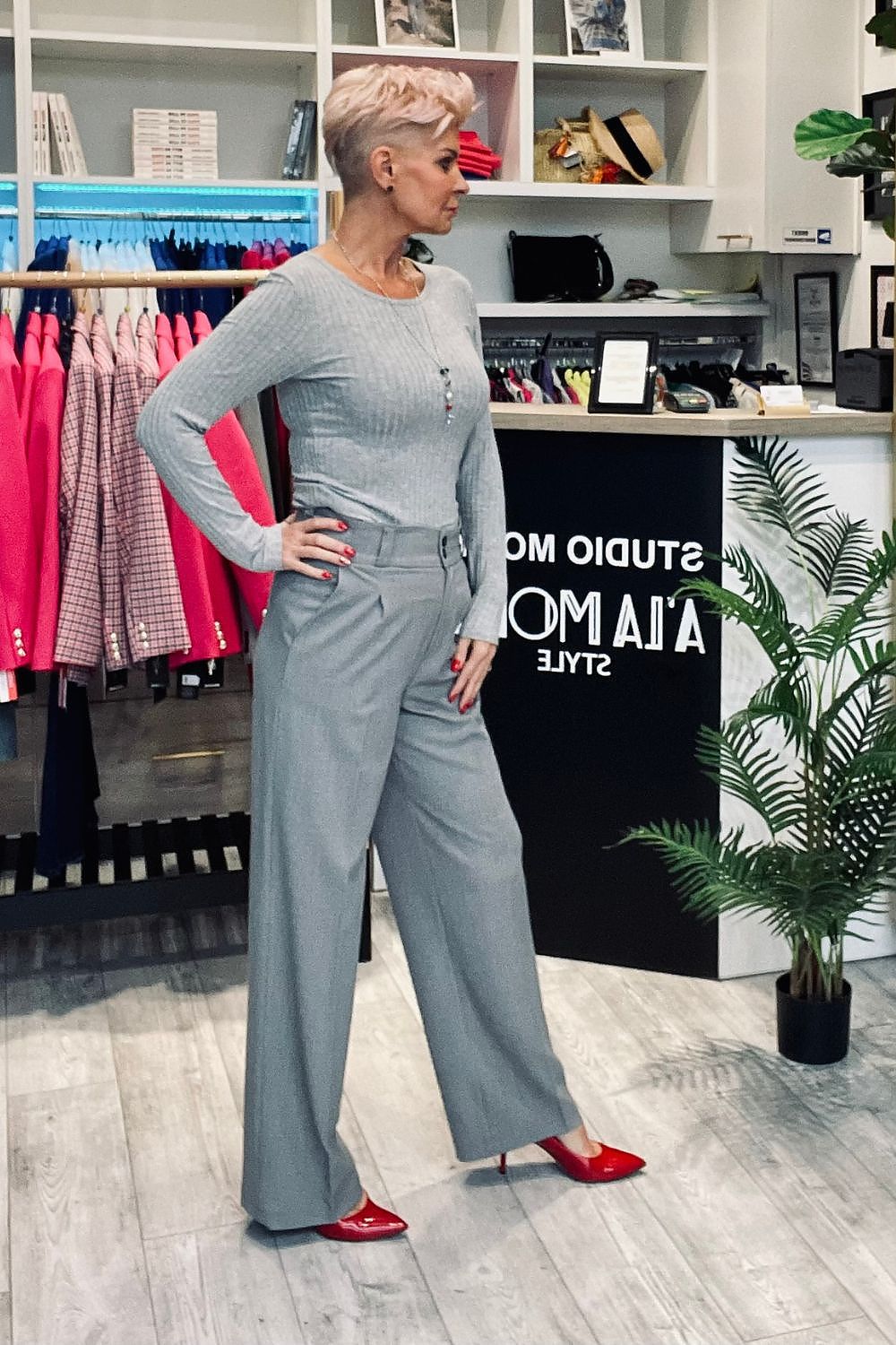 Damebukser Cabba til dame fra MS StyleHaven; laget av Bomull; polyester; Elastan-1; farge GrÃ¥; stÃ¸rrelse 38; med sleeveless ermer; perfekt til dress