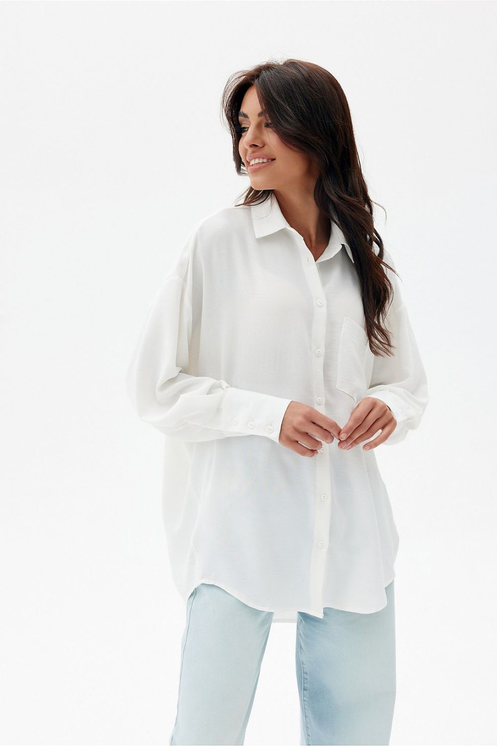 Urban Flow – asymmetrisk oversized skjorte fra Roco Fashion fra MS StyleHaven, størrelse L/XL, med long, bukselengde long, kjolelengde maxi, kjolestil sheath