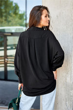 Urban Flow – asymmetrisk oversized skjorte fra Roco Fashion fra MS StyleHaven, størrelse S/M, med long, bukselengde long, kjolelengde maxi, kjolestil sheath