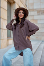 Urban Flow – asymmetrisk oversized skjorte fra Roco Fashion fra MS StyleHaven, størrelse S/M, med long, bukselengde long, kjolelengde maxi, kjolestil sheath