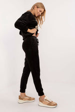 Oppdag vårt utvalg av stilfulle  Sett Italia Moda til dame i ulike størrelser og kvalitetsmaterialer – perfekte til jobb, fritid og alle dager. Rask levering og gode priser hos MS Stylehaven. se mer!