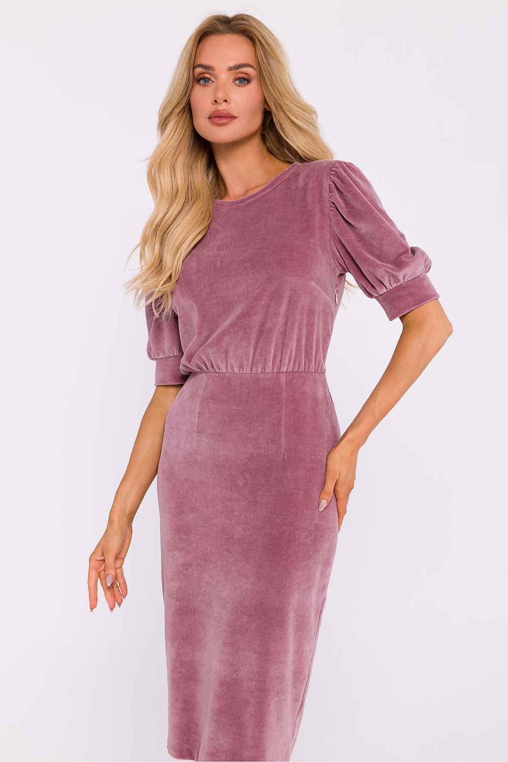 Velour Dagkjole Moe til dame fra MS StyleHaven, laget av polyester, farge Svart, størrelse s, med 45720 ermer, perfekt til dress