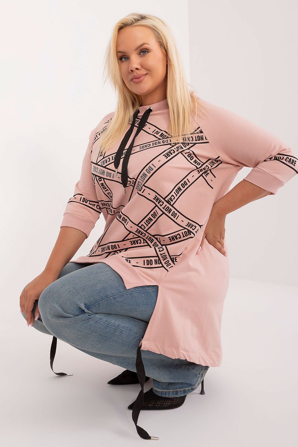Oppdag vårt utvalg av stilfulle Grønn 2 Plus size bluse - Relevance til dame i ulike størrelser og kvalitetsmaterialer – perfekte til jobb, fritid og alle dager. Rask levering og gode priser hos MS Stylehaven. se mer!