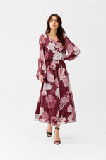 Ariela – flytende maxikjole i chiffon fra Roco Fashion fra MS StyleHaven, størrelse 36, med long, bukselengde long, kjolelengde maxi, kjolestil sheath