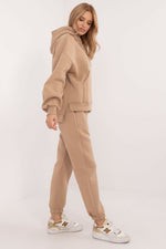 Oppdag vårt utvalg av stilfulle  Angi fabrikkpris til dame i ulike størrelser og kvalitetsmaterialer – perfekte til jobb, fritid og alle dager. Rask levering og gode priser hos MS Stylehaven. se mer!