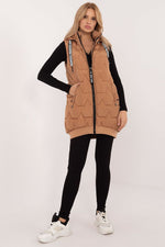 Vattert vest til dame fra MS StyleHaven, størrelse M, med long, bukselengde long, kjolelengde maxi, kjolestil gown; sheath