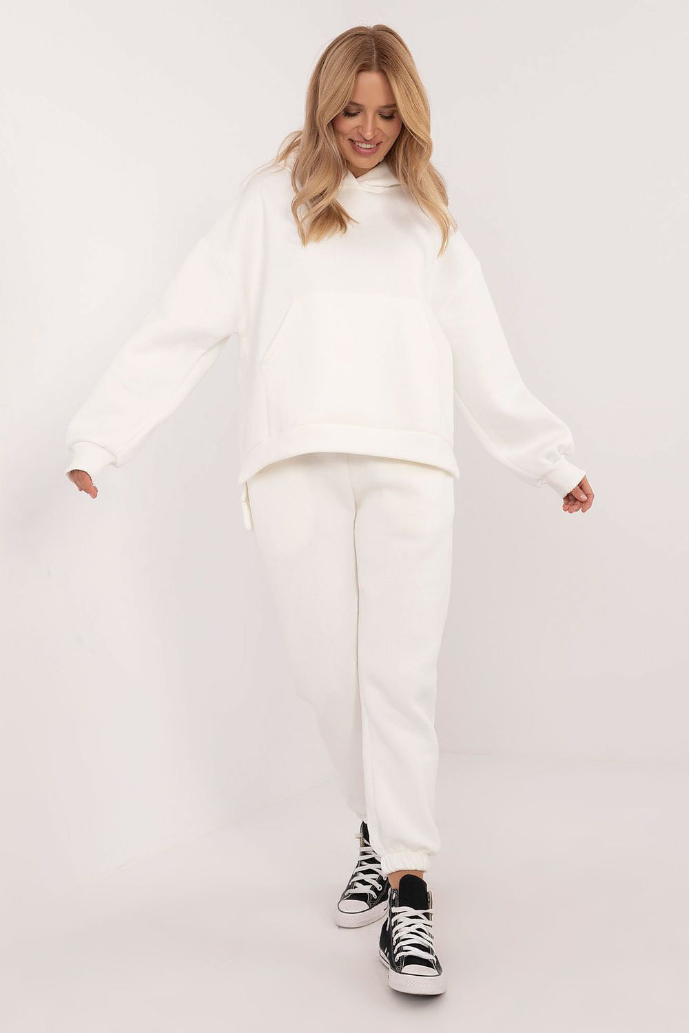 Oppdag vårt utvalg av stilfulle Grå 2 Angi fabrikkpris til dame i ulike størrelser og kvalitetsmaterialer – perfekte til jobb, fritid og alle dager. Rask levering og gode priser hos MS Stylehaven. se mer!