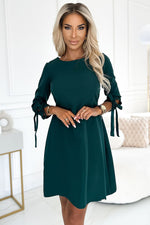 Alice kjole til dame fra MS StyleHaven, laget av polyester, farge Blå, størrelse M, med cap; 3-4 ermer, perfekt til casual; dress