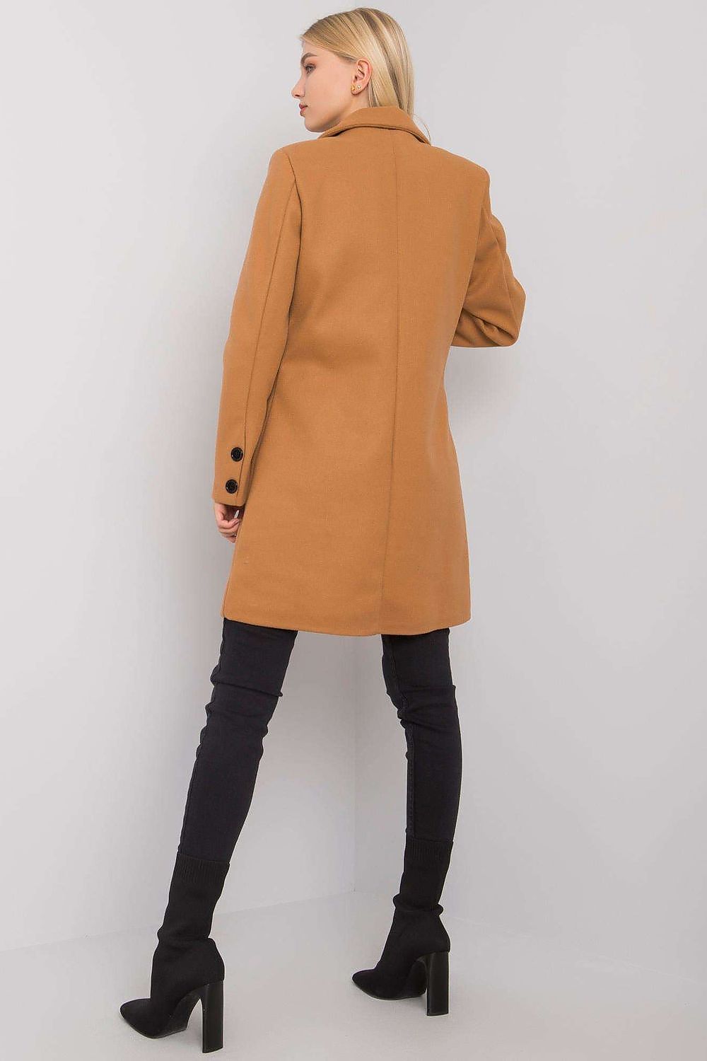 Frakk Och Bella til dame fra MS StyleHaven, laget av Viskose, farge Brun, størrelse M, med short ermer, perfekt til casual; dress