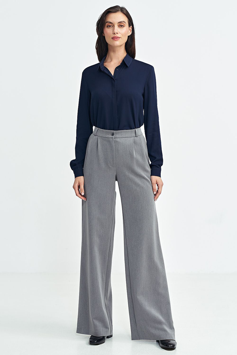 Langermet skjorte Nife til dame fra MS StyleHaven, laget av Viskose, farge Marineblå, størrelse 38, med long ermer, perfekt til casual; dress