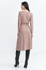 Dagskjole Nife til dame fra MS StyleHaven, laget av modal-1; Polyamid; Viskose, farge beige, størrelse 40, med long ermer, perfekt til casual; dress