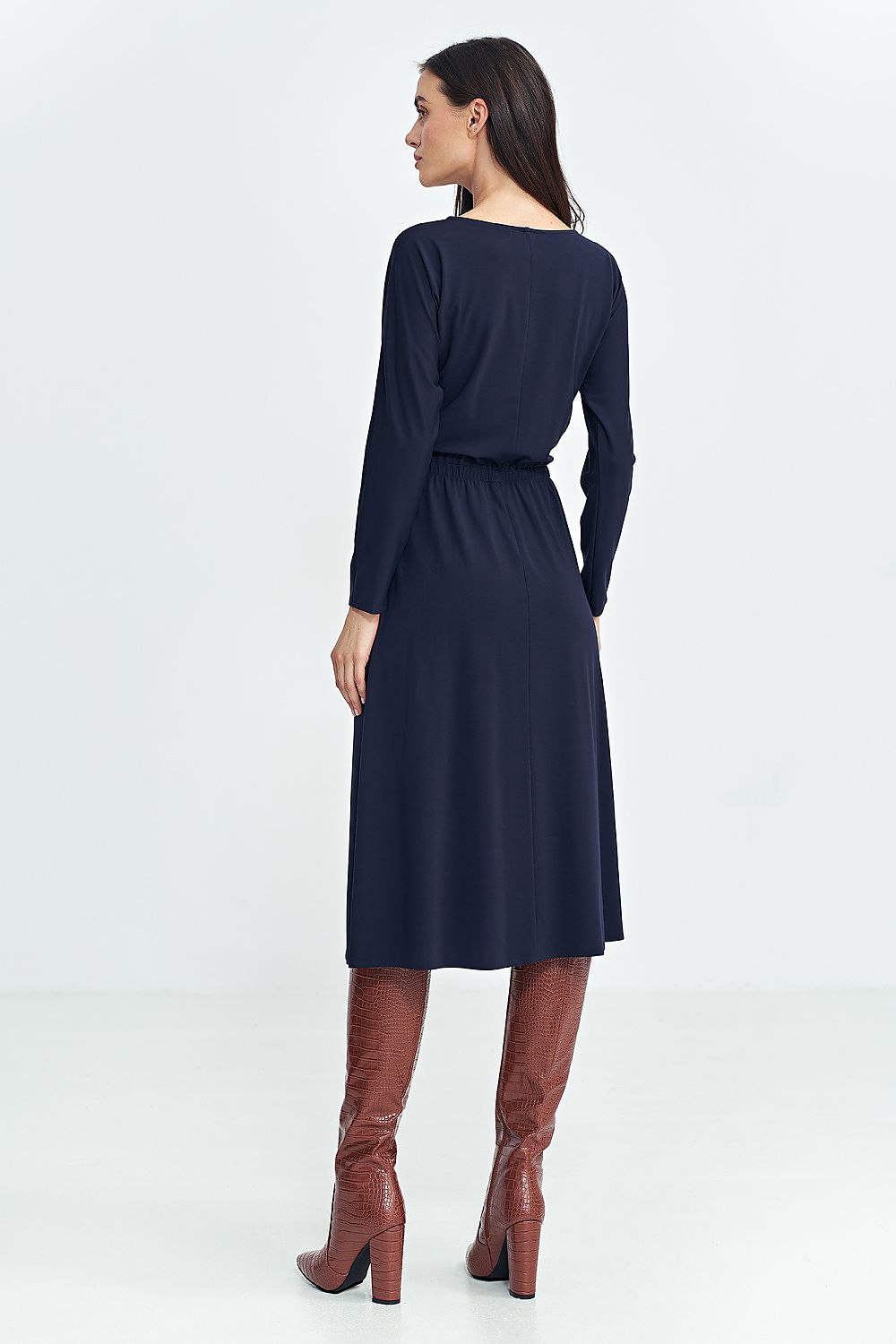 Dagskjole Nife til dame fra MS StyleHaven, laget av modal-1; Polyamid; Viskose, farge Marineblå, størrelse 38, med long ermer, perfekt til casual; dress