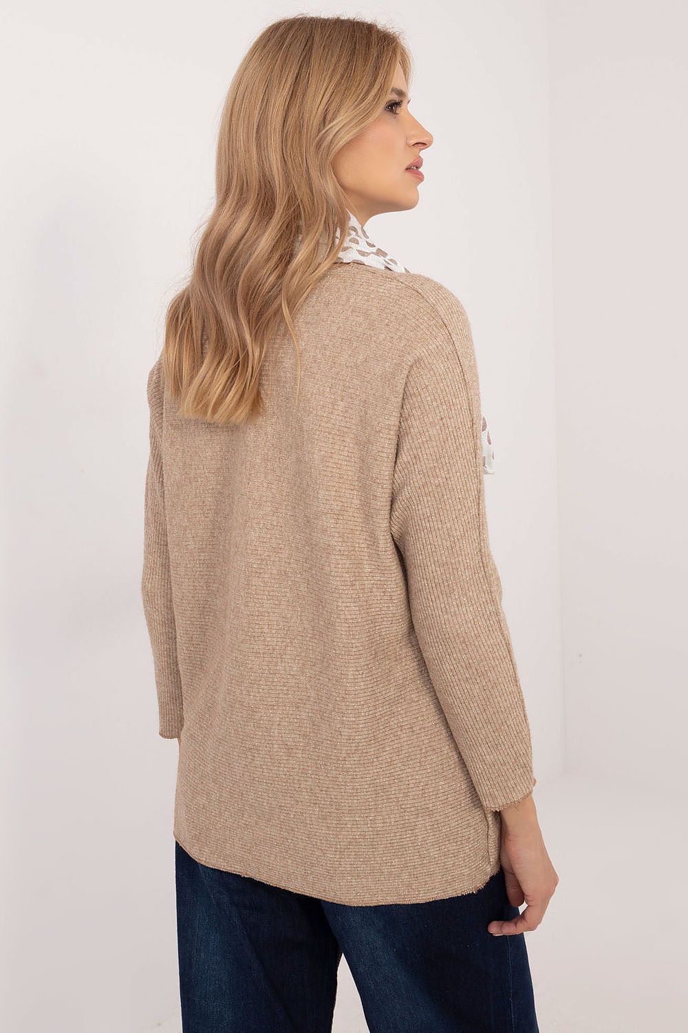 Oppdag vårt utvalg av stilfulle  Genser Italia Moda til dame i ulike størrelser og kvalitetsmaterialer – perfekte til jobb, fritid og alle dager. Rask levering og gode priser hos MS Stylehaven. se mer!