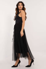 Oppdag vårt utvalg av stilfulle  Skjørt Italia Moda til dame i ulike størrelser og kvalitetsmaterialer – perfekte til jobb, fritid og alle dager. Rask levering og gode priser hos MS Stylehaven. se mer!