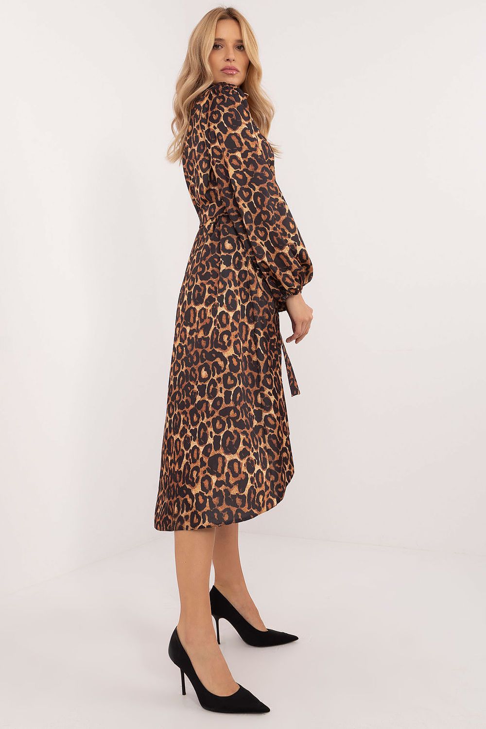 Wild Charm – Lakerta Skjortekjole til dame fra MS StyleHaven, laget av Viskose; polyester, farge Brun, størrelse L/XL, med long ermer, perfekt til casual; dress