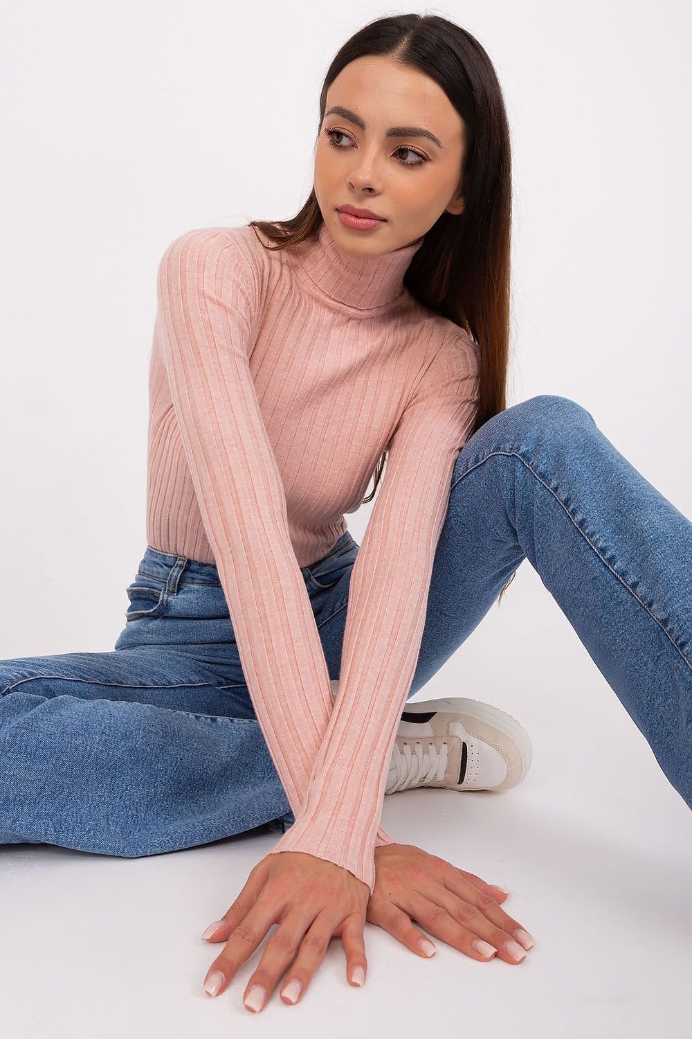 Turtleneck genser til dame fra MS StyleHaven, størrelse M/L, med long, bukselengde long, kjolelengde short; knee; mini; midi, kjolestil sweater; other