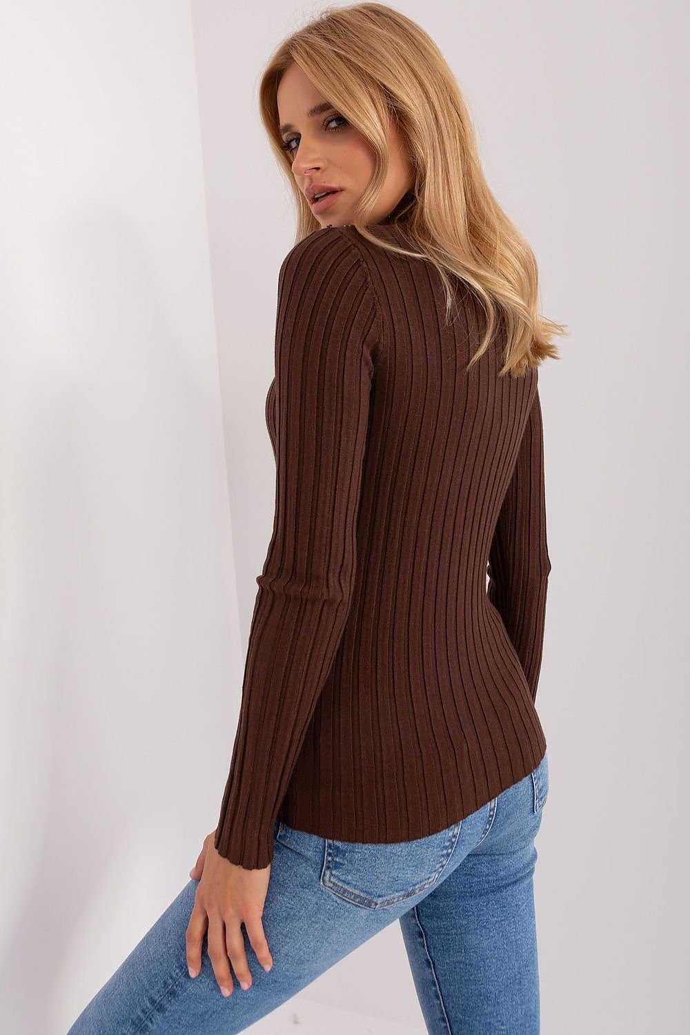 Turtleneck genser til dame fra MS StyleHaven, størrelse M/L, med long, bukselengde long, kjolelengde short; knee; mini; midi, kjolestil sweater; other