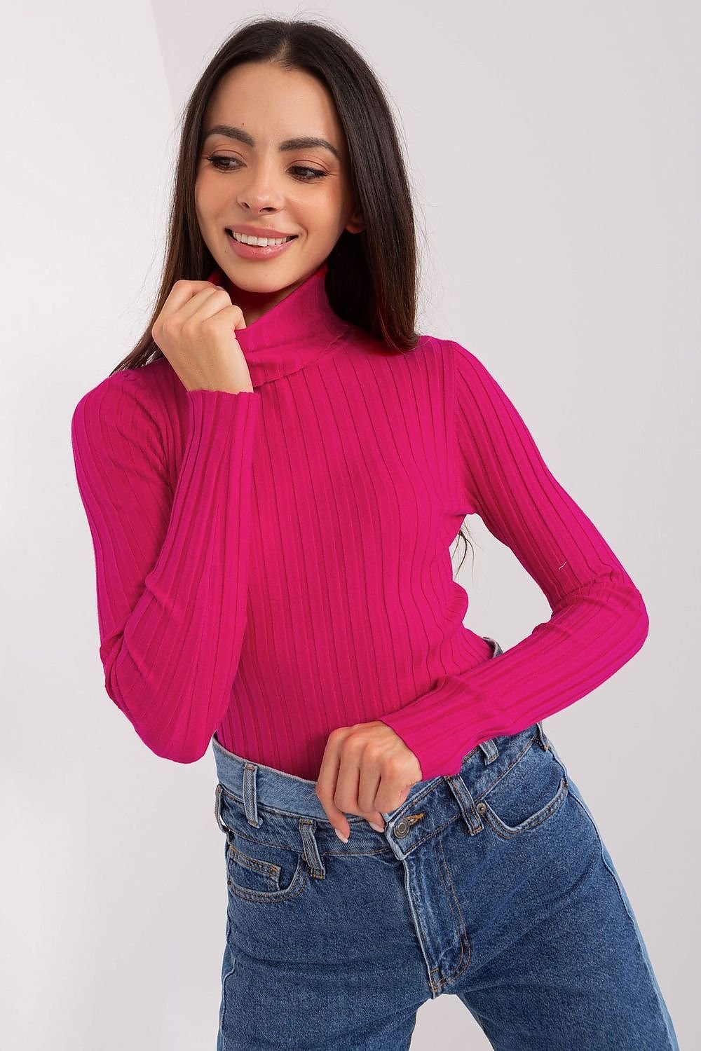 Turtleneck genser til dame fra MS StyleHaven, størrelse M/L, med long, bukselengde long, kjolelengde short; knee; mini; midi, kjolestil sweater; other