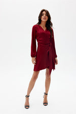 Catlin – sateng Minikjole av Roco Fashion fra MS StyleHaven, størrelse 38, med long, bukselengde long, kjolelengde mini, kjolestil wrap; a-line