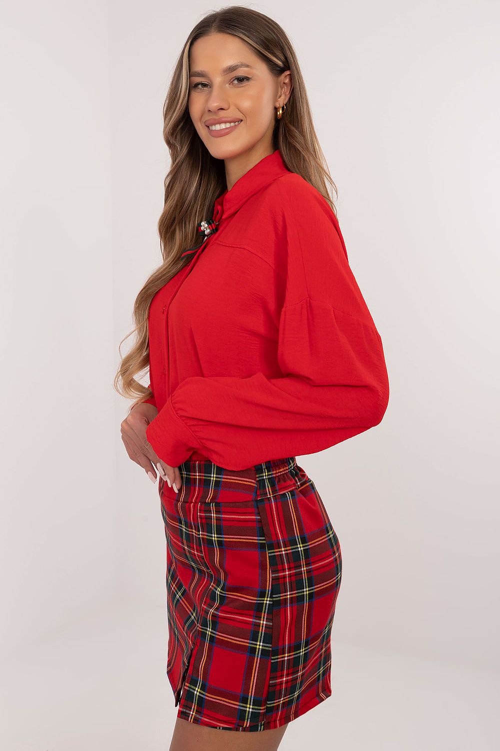 Oppdag vårt utvalg av stilfulle  Langermet skjorte Italia Moda til dame i ulike størrelser og kvalitetsmaterialer – perfekte til jobb, fritid og alle dager. Rask levering og gode priser hos MS Stylehaven. se mer!