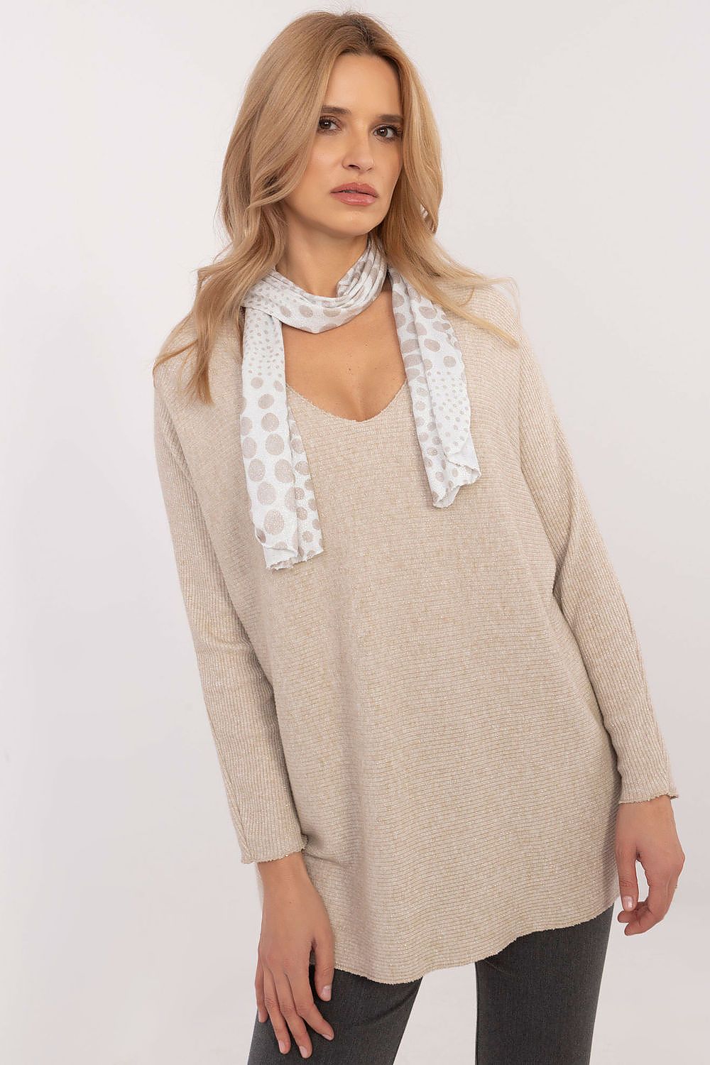 Oppdag vårt utvalg av stilfulle  Genser Italia Moda til dame i ulike størrelser og kvalitetsmaterialer – perfekte til jobb, fritid og alle dager. Rask levering og gode priser hos MS Stylehaven. se mer!