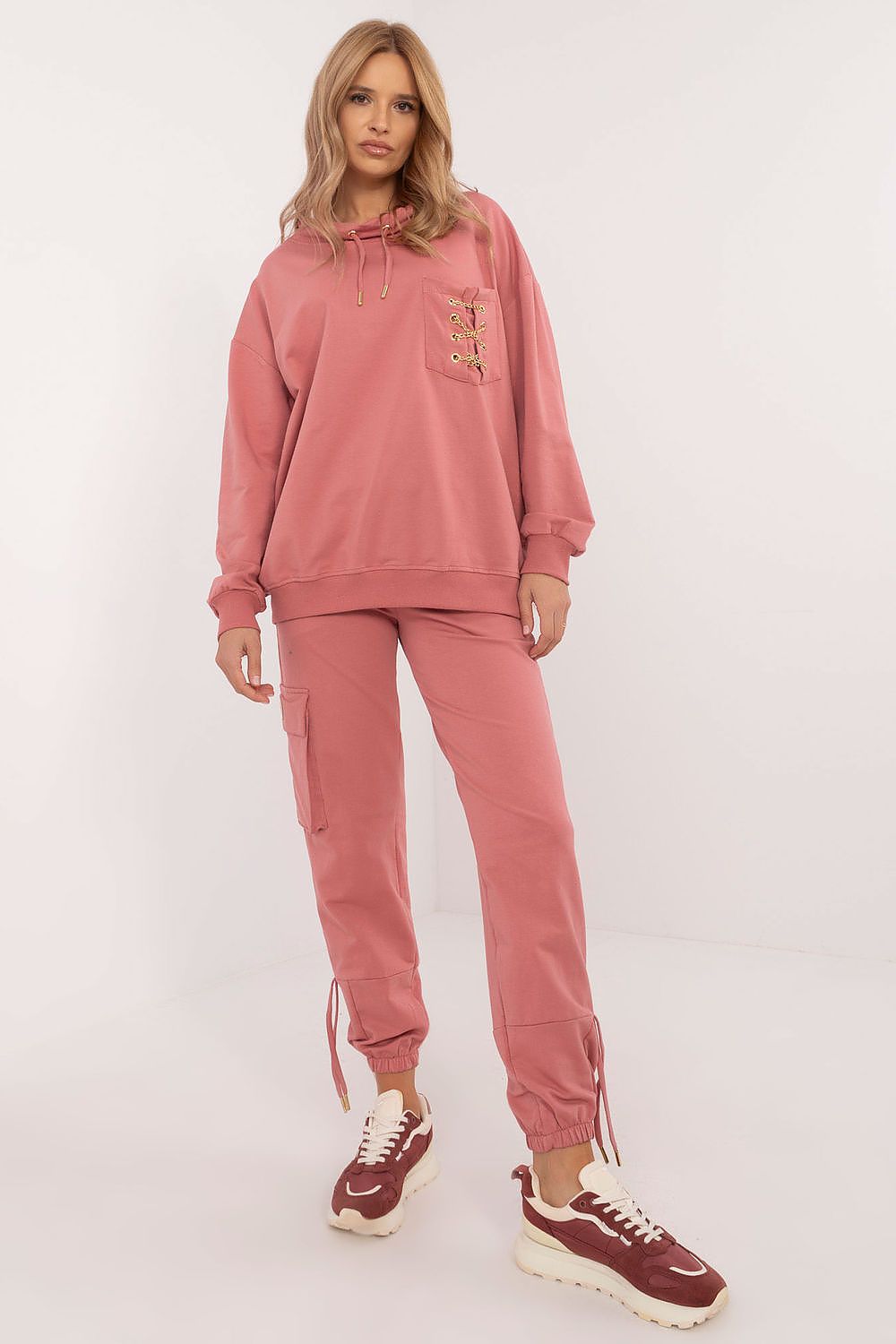 Stilig Joggedress med Kjede - FP til dame fra MS StyleHaven, størrelse s, med long, kjolelengde knee, kjolestil sweater