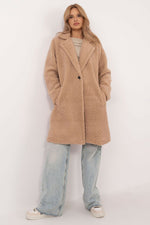 Oppdag vårt utvalg av stilfulle  Frakk Italia Moda til dame i ulike størrelser og kvalitetsmaterialer – perfekte til jobb, fritid og alle dager. Rask levering og gode priser hos MS Stylehaven. se mer!