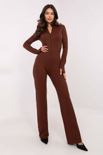 Lakerta Ribbestrikket Jumpsuit til dame til dame fra MS StyleHaven, laget av Bomull; polyester, farge Brun, størrelse M/L, med long ermer, perfekt til casual; dress