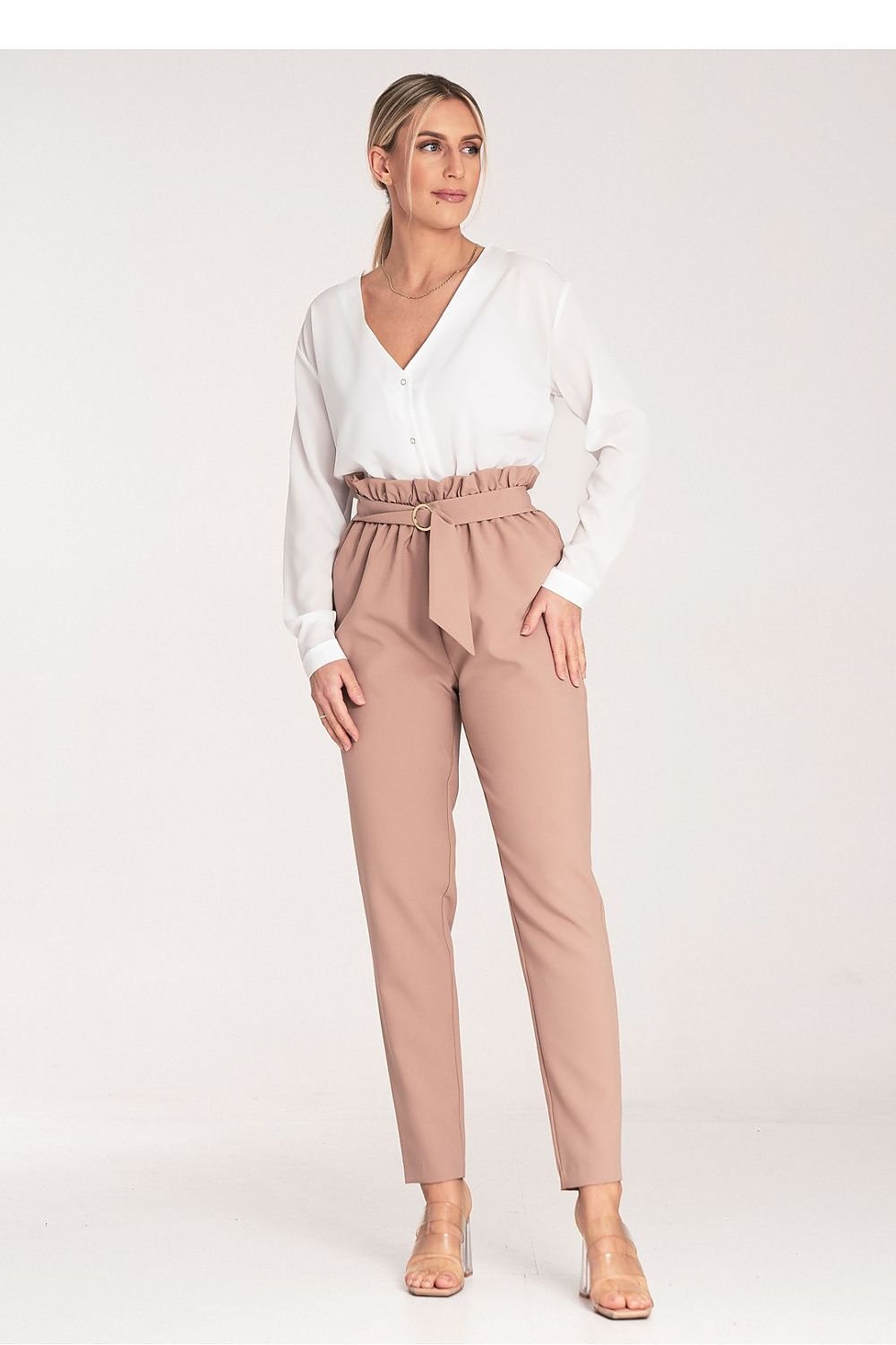 Golden Grace Pants - Figl til dame fra MS StyleHaven, laget av polyester, farge beige, størrelse M, med sleeveless; strapless ermer, perfekt til casual; dress