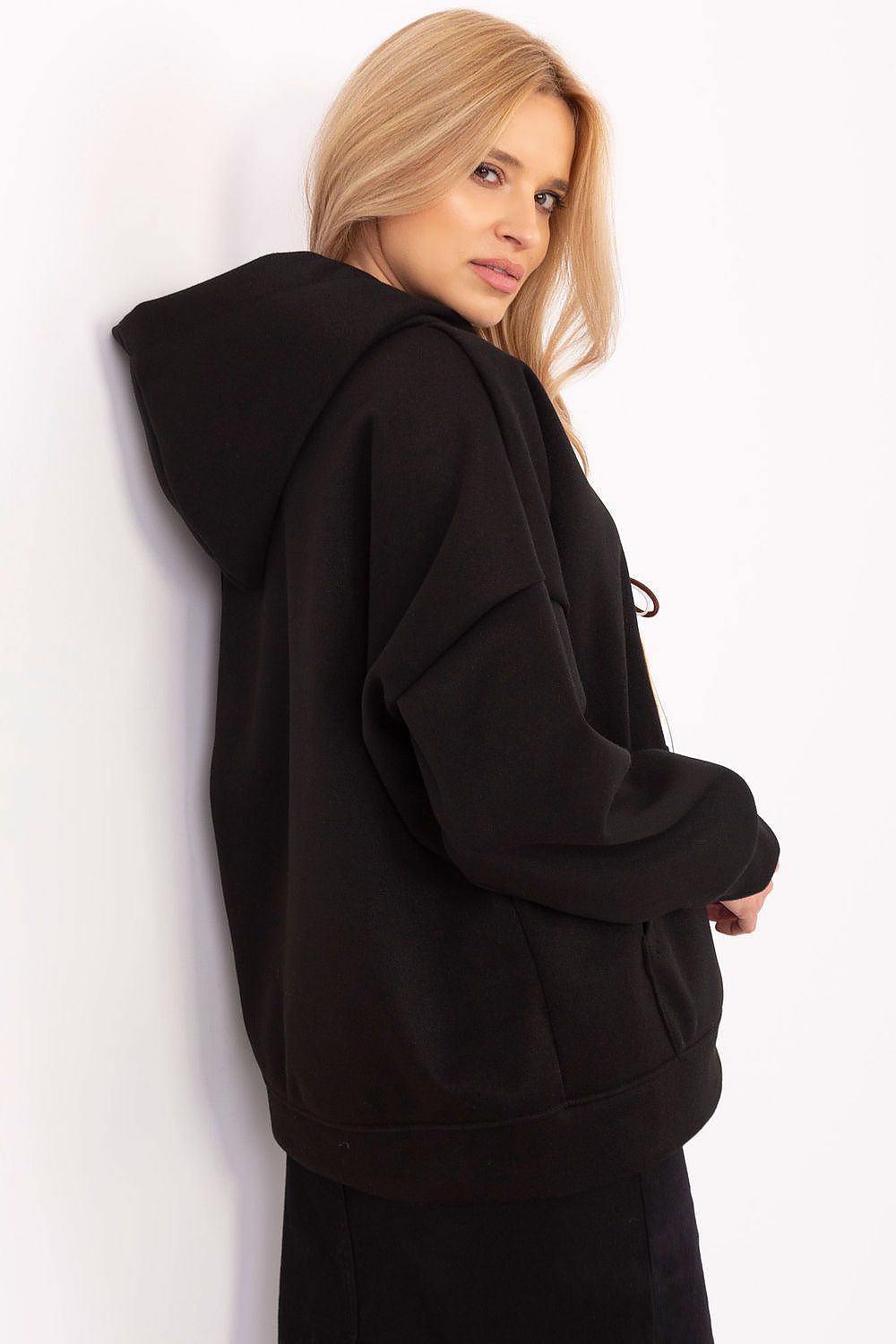 Oppdag vårt utvalg av stilfulle  Genser Italia Moda til dame i ulike størrelser og kvalitetsmaterialer – perfekte til jobb, fritid og alle dager. Rask levering og gode priser hos MS Stylehaven. se mer!