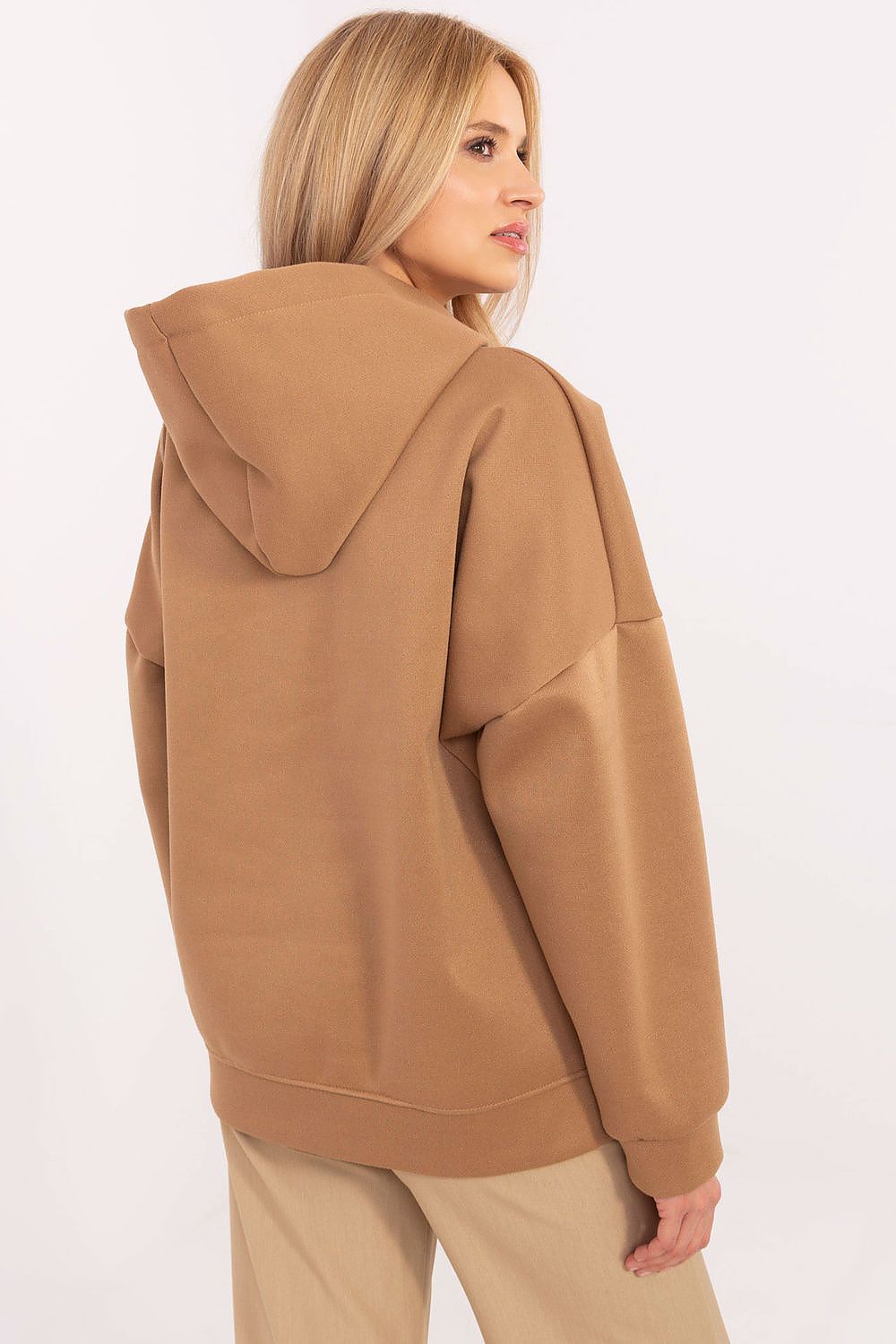 Oppdag vårt utvalg av stilfulle  Genser Italia Moda til dame i ulike størrelser og kvalitetsmaterialer – perfekte til jobb, fritid og alle dager. Rask levering og gode priser hos MS Stylehaven. se mer!