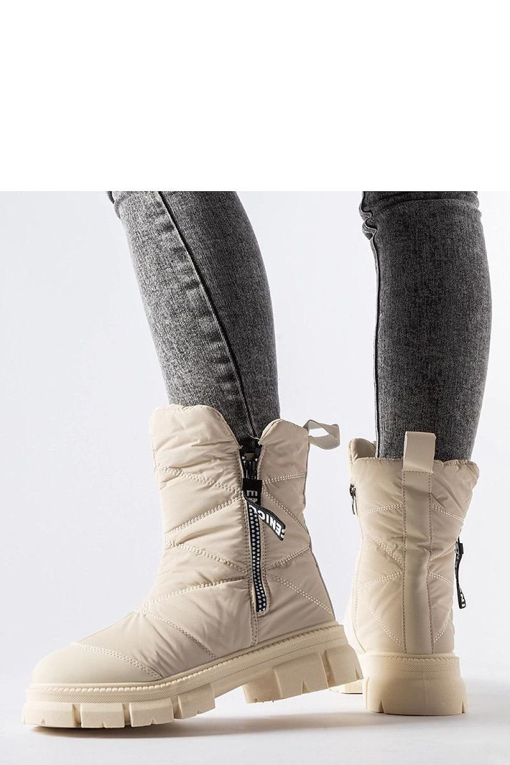 Beige isolerte vatterte snøstøvler Antonina til dame fra MS StyleHaven, laget av Viskose; polyester; Polyamid, farge beige, størrelse 37, med long ermer, perfekt til casual; dress